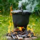 Multigarden VK5L BLACK čuguna katls ugunskuram ar kājiņām, 5L, melns