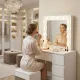 Kosmētikas galdiņš ModernHome ar LED spoguli, 4 atvilktnēm un tabureti