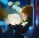 Mēness formas LED nakts lampa, auksti balta