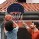 Basketbola grozs BACKYARD FALCON, pie sienas montējams, melns