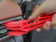 Auto detailinga tīrīšanas komplekts ar birstēm, sūkļiem un somu, sarkans/melns