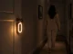 LED nakts lampa ar pakaramo un kustību sensoru, silta gaisma, brūna