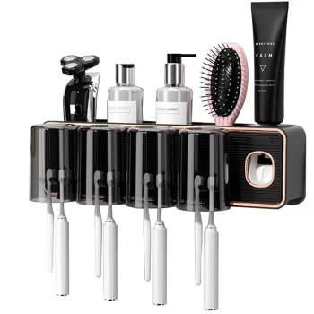 Sienas organizators ar pastas dozatoru un zobu birstu turētājiem