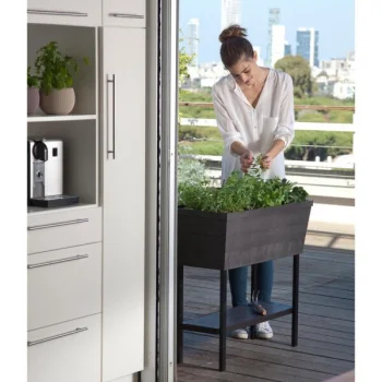 Puķu pods Keter Urban Bloomer ar laistīšanas sistēmu, pelēks