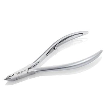 Nghia Export C-06 profesionālas kutikulas knaiblītes (5 mm)