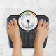 Eldom Webber Mehāniskie vannas istabas svari ar ĶMI funkciju, 180kg, melni