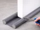 Durvju blīvējums pret caurvēju putu 96cm, pelēks