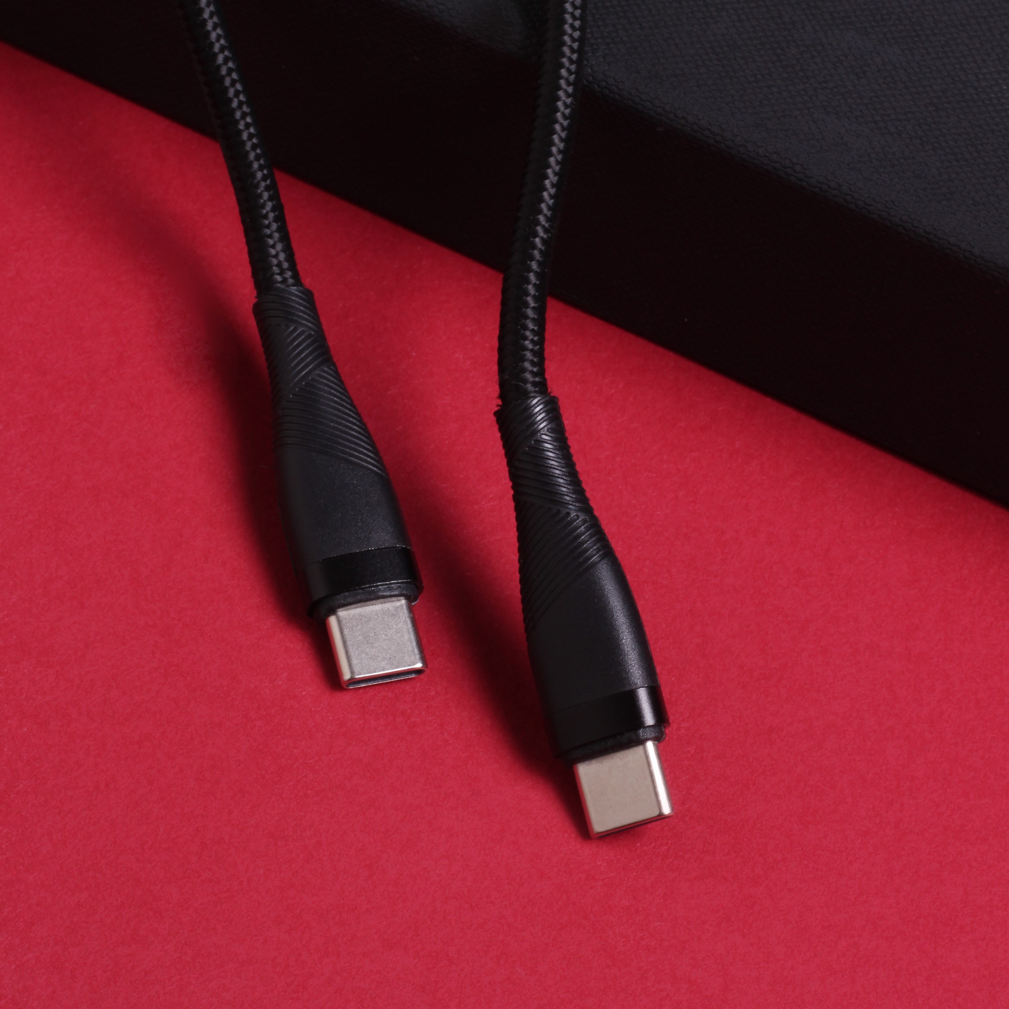 Maxlife USB-C - USB-C kabelis MXUC-08 1,0 m 60W, melns