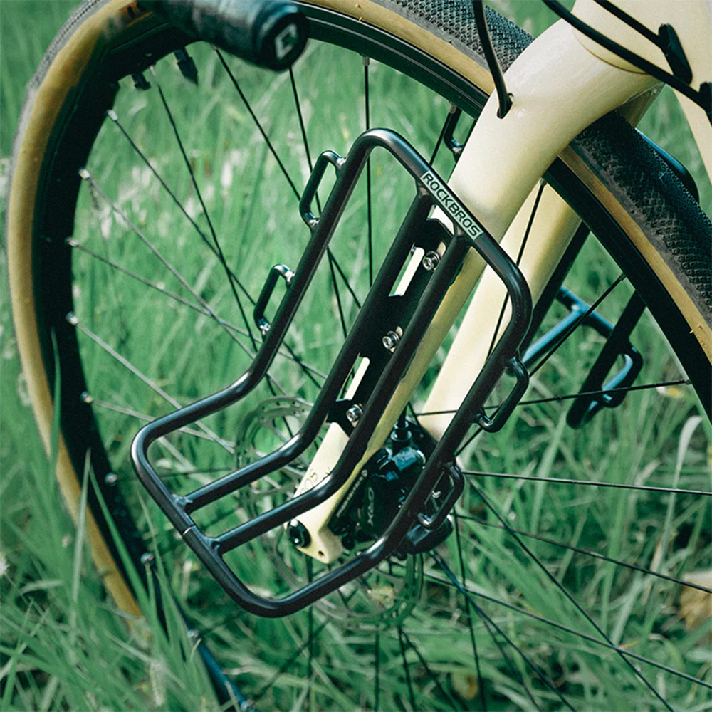 Rockbros 33210010001 velosipēda priekšējais bagāžnieks dakšai, melns