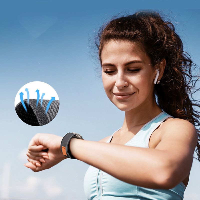Tech-Protect Samsung Galaxy Watch 4 / 5 / 6 / 7 / FE neilona siksniņa, melna/oranža