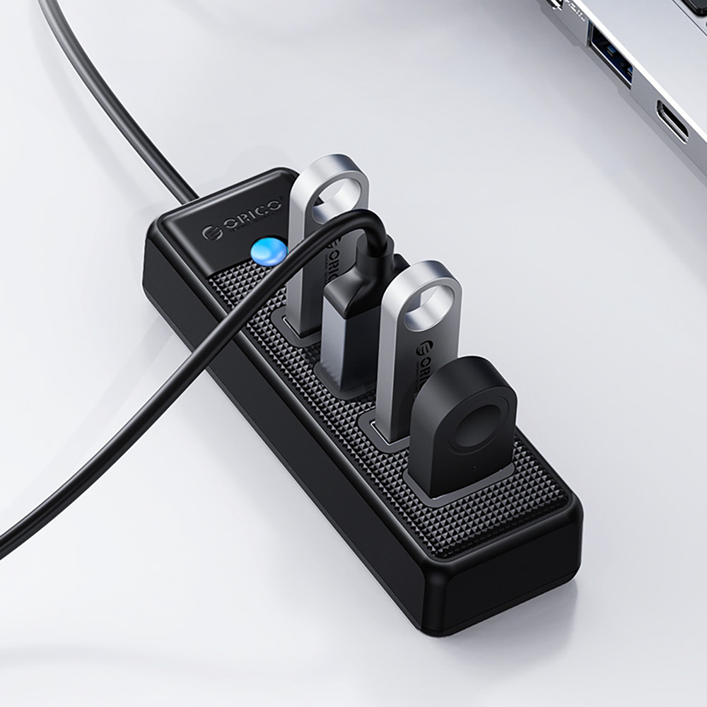Orico PW4U-U3 USB-A centrmezgls ar 4x USB 3.0 portiem, melns