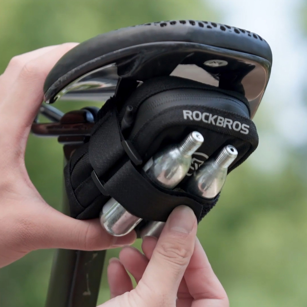 Rockbros velosipēda sēdekļa somiņa ar CO2 baloniņa turētāju, melna/zaļa