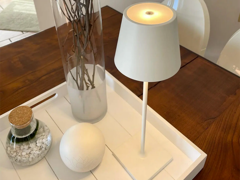 Bezvadu LED galda lampa, 3 gaismas toņi, USB-C, balta