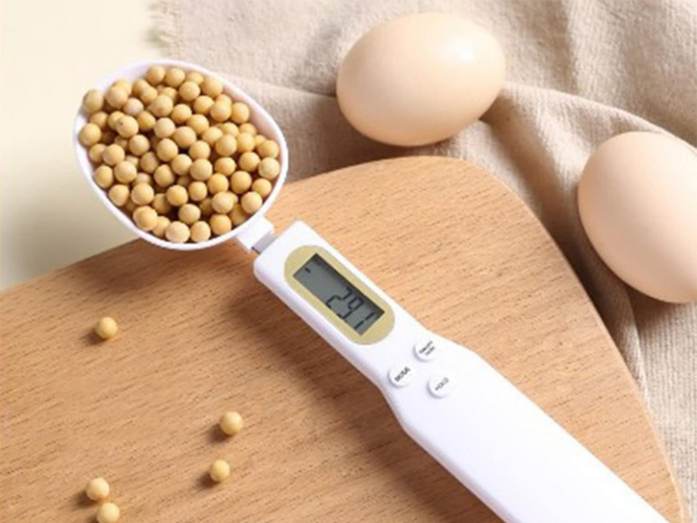 Elektroniskie karotes virtuves svari ar LCD displeju, 0,1-500 g, balti