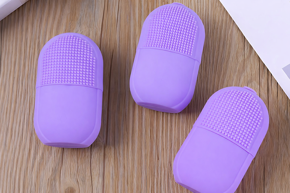 Silikona ledus rullītis sejai ādas nomierināšanai un tvirtumam, violets