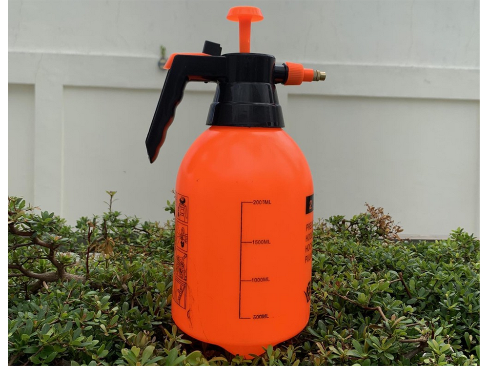 Rokas spiediena smidzinātājs augiem, 2L, oranžs